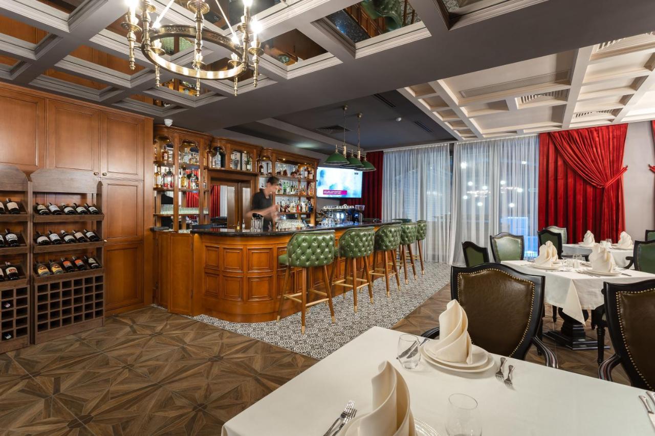 Oscar Boutique Hotel Tasken Kültér fotó